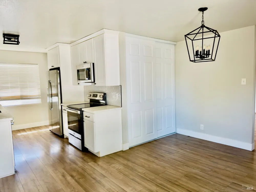 3332 Main Street Napa, CA 94558