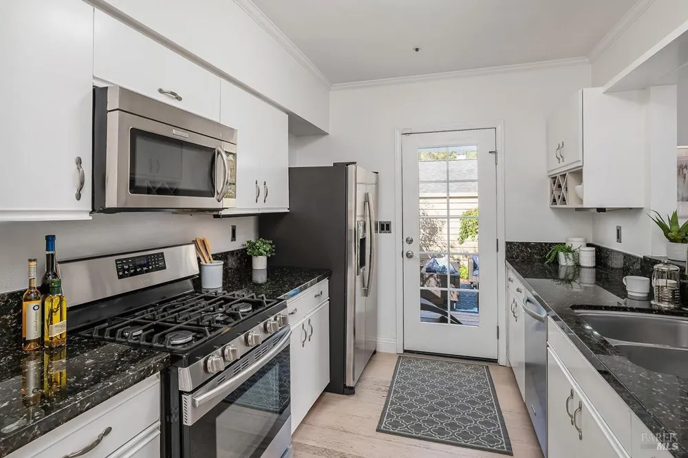 41 Parkview Circle Corte Madera, CA 94925