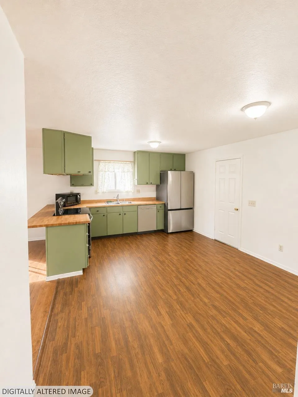 24066 Tulip Drive Willits, CA 94960