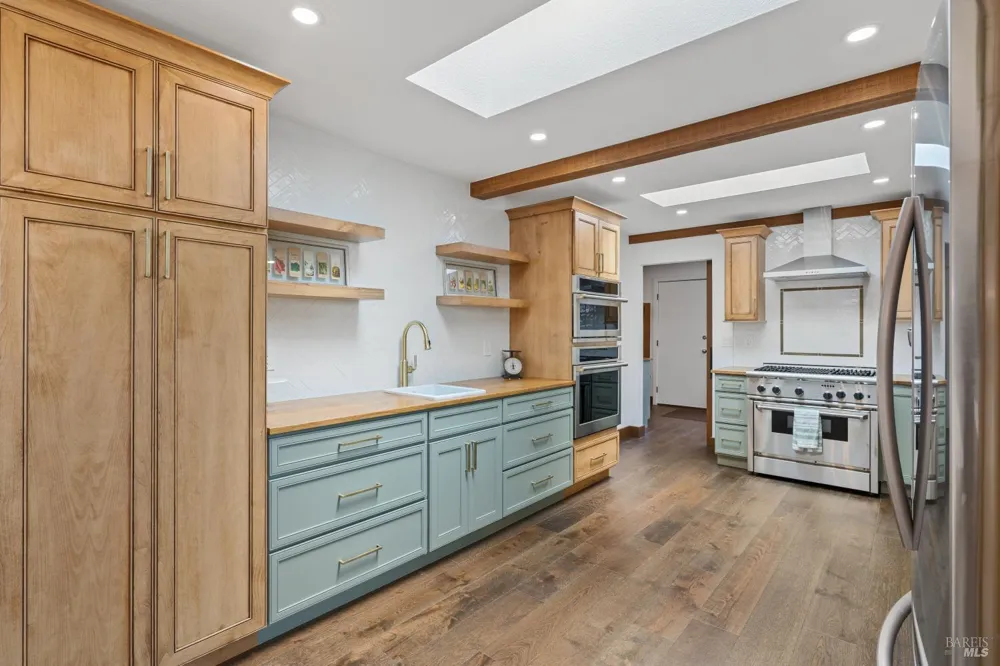 2740 River Road Santa Rosa, CA 95492