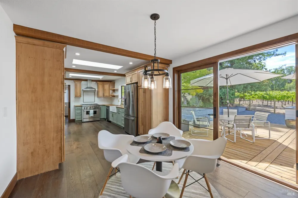 2740 River Road Santa Rosa, CA 95492