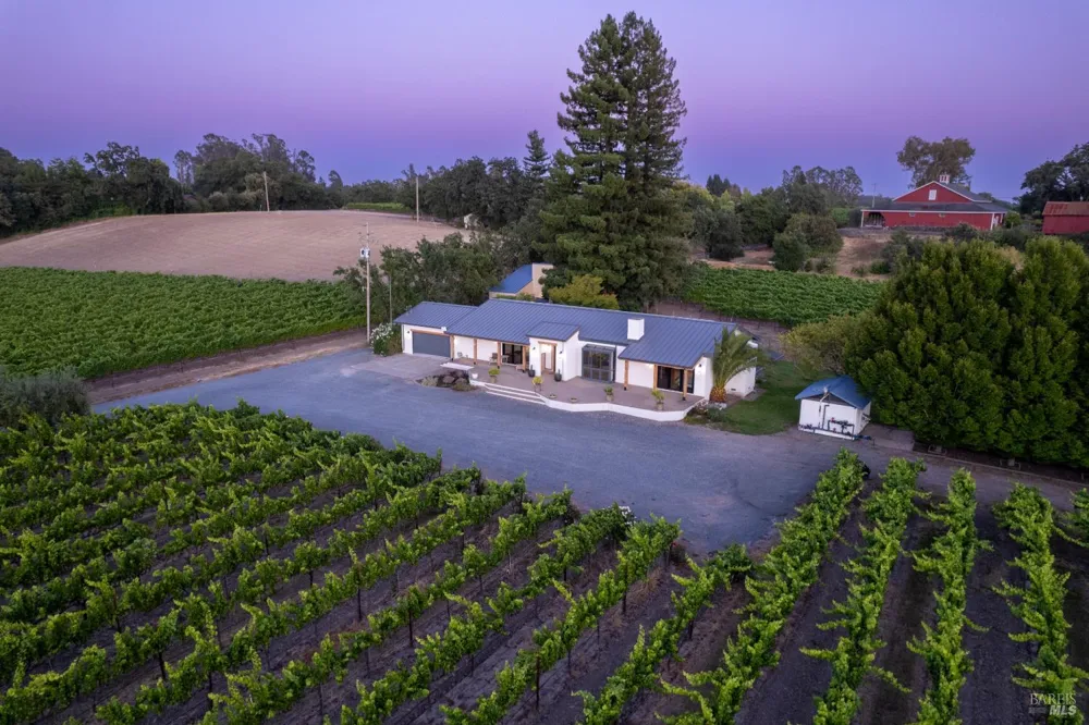 2740 River Road Santa Rosa, CA 95492