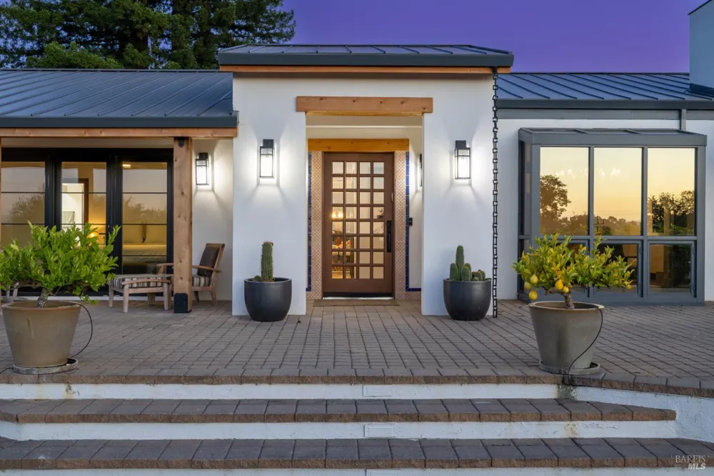 2740 River Road Santa Rosa, CA 95492