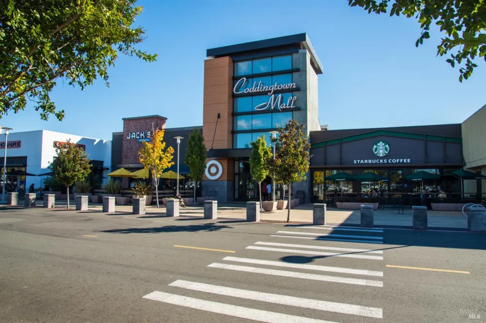 2827 Marlow Road Santa Rosa, CA 95403