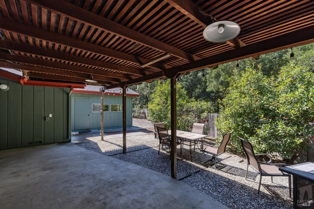 2827 Marlow Road Santa Rosa, CA 95403