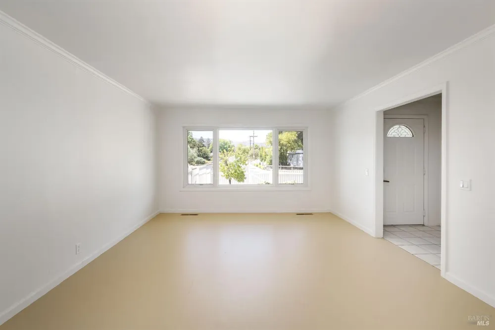 1925 Birch Avenue St. Helena, CA 94574
