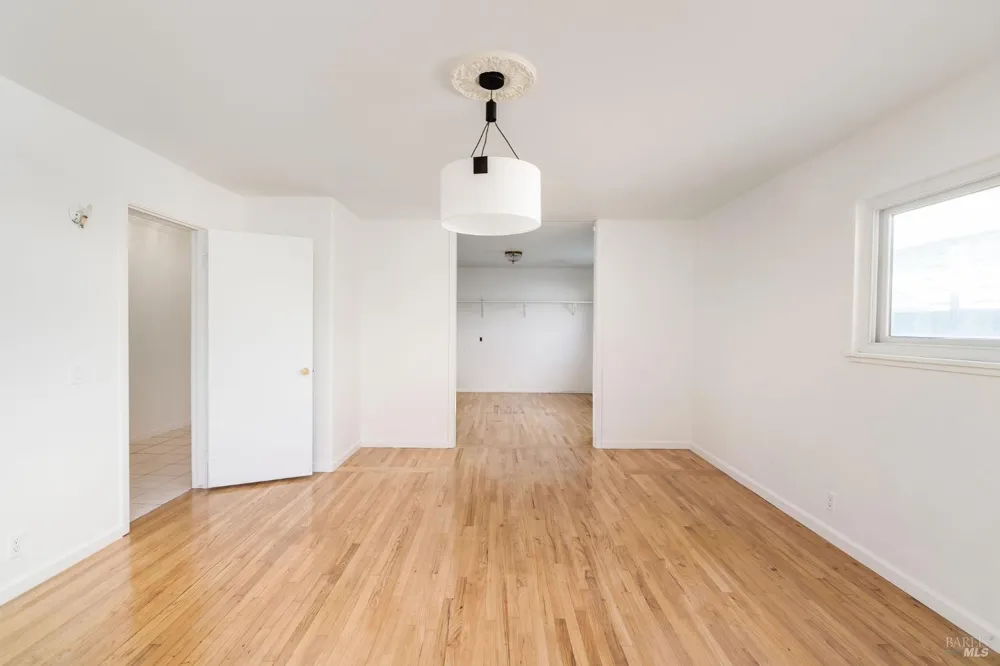 1925 Birch Avenue St. Helena, CA 94574
