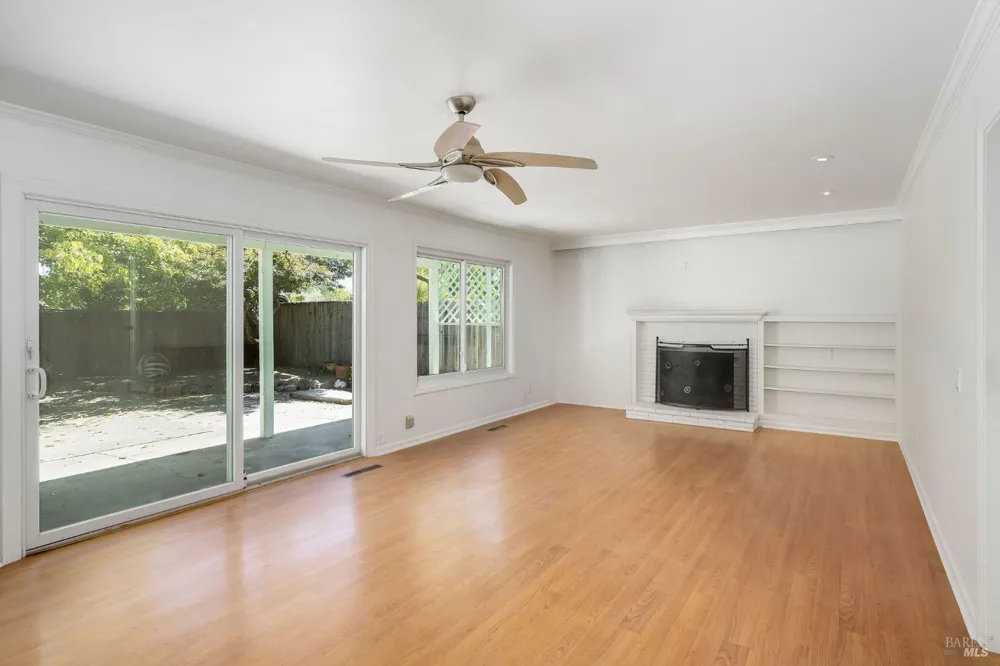 1925 Birch Avenue St. Helena, CA 94574