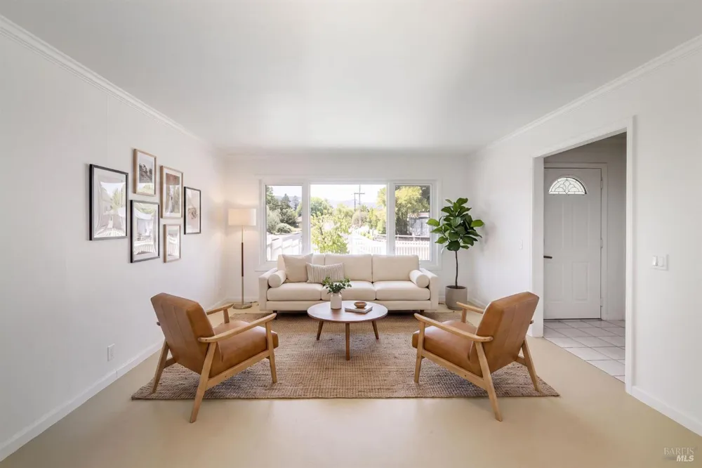 1925 Birch Avenue St. Helena, CA 94574