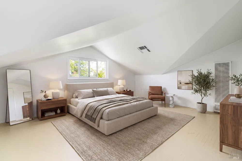 1925 Birch Avenue St. Helena, CA 94574