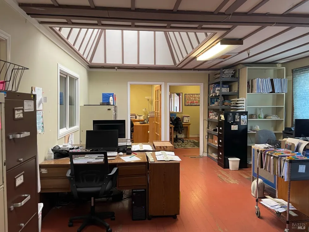 138 Main Street Sebastopol, CA 95472