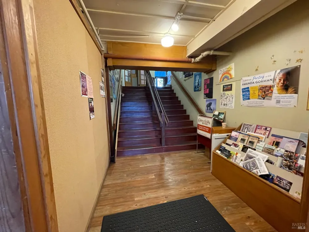 138 Main Street Sebastopol, CA 95472