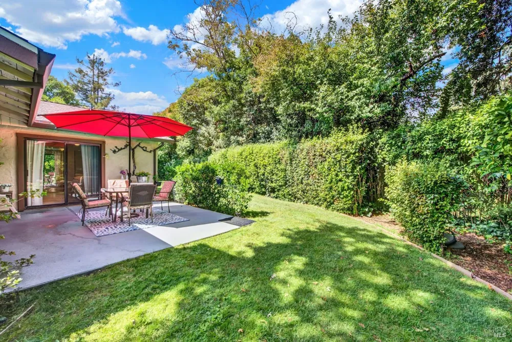 2144 Clay Street Napa, CA 94559