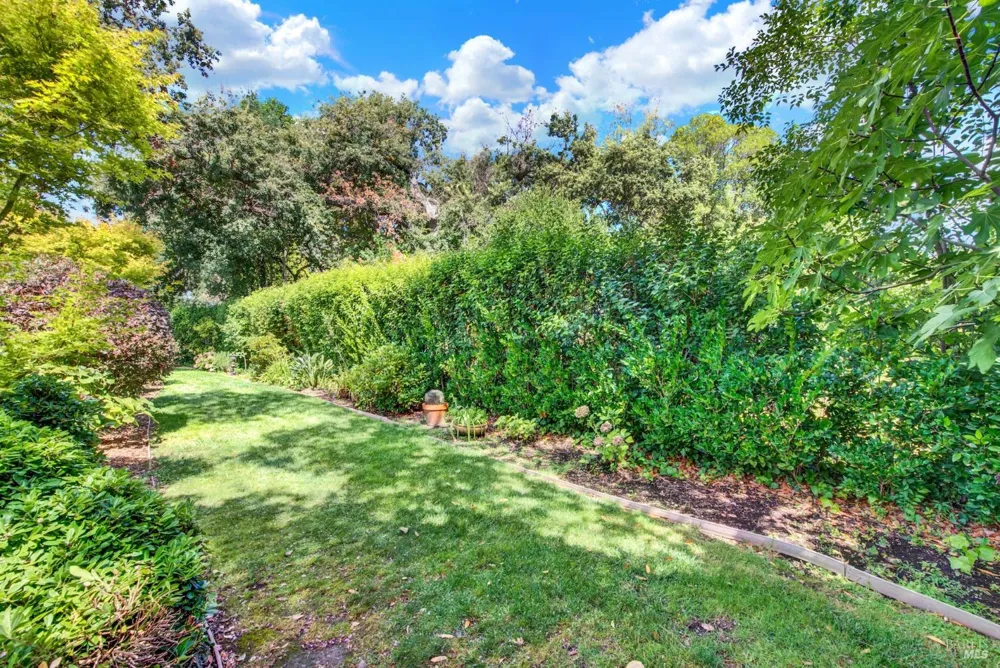 2144 Clay Street Napa, CA 94559