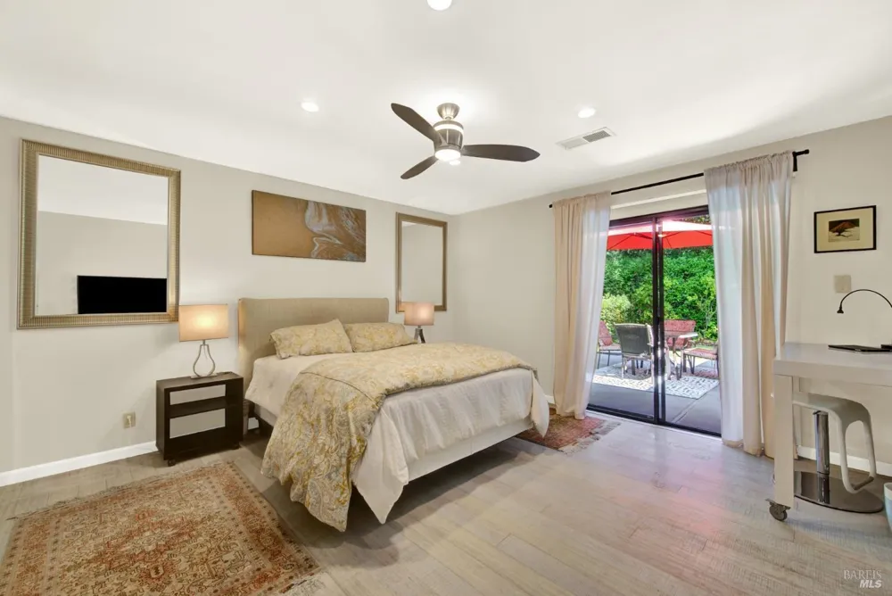2144 Clay Street Napa, CA 94559