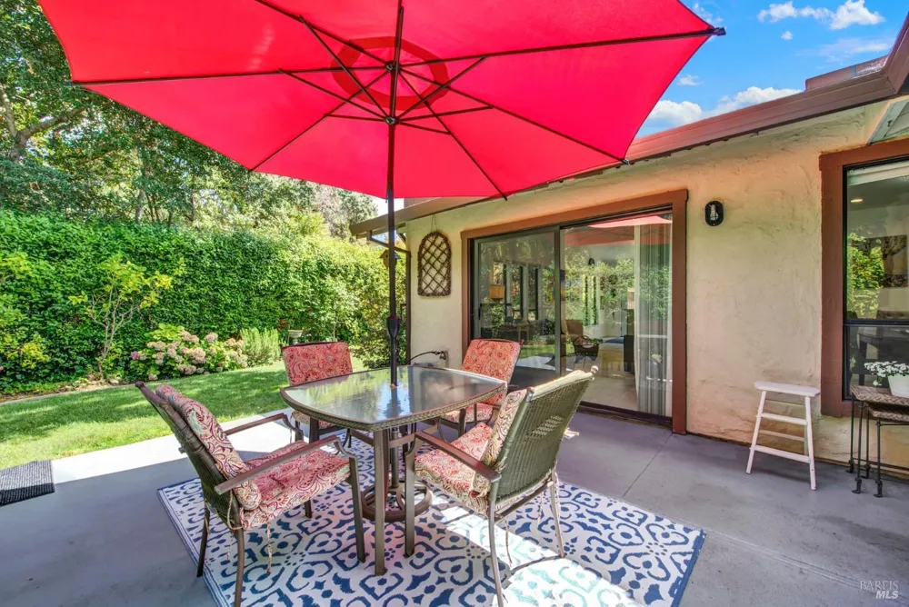 2144 Clay Street Napa, CA 94559