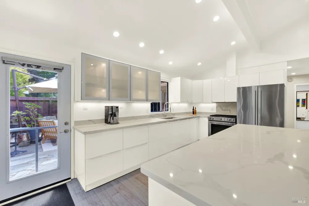 2144 Clay Street Napa, CA 94559