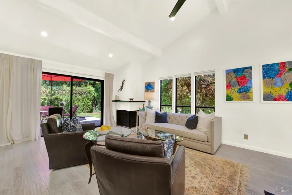 2144 Clay Street Napa, CA 94559
