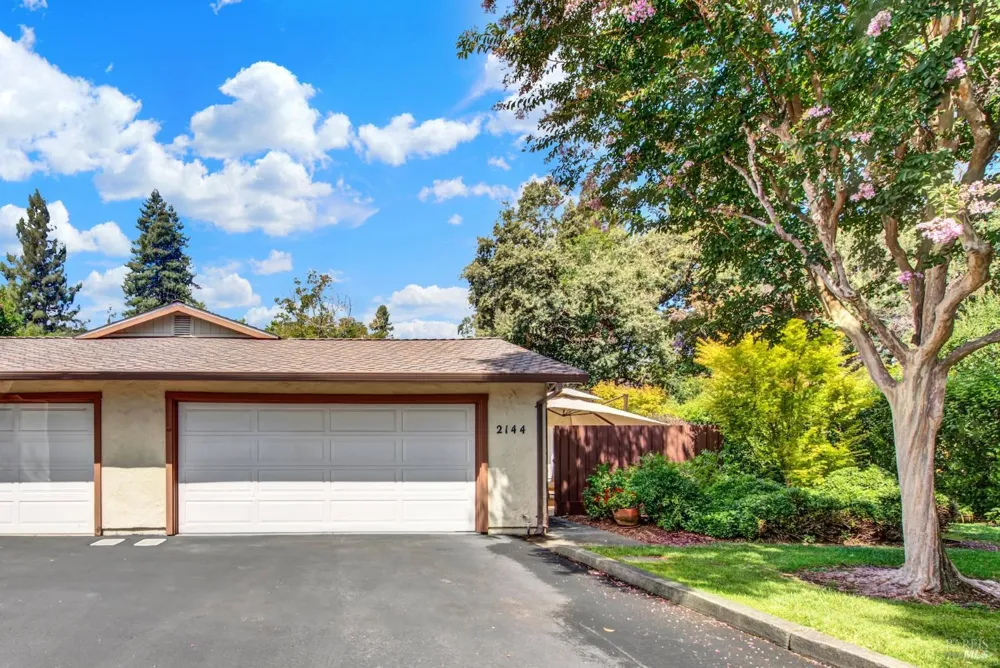 2144 Clay Street Napa, CA 94559