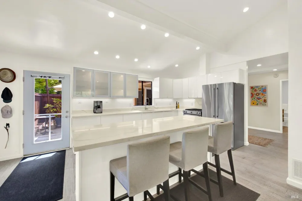 2144 Clay Street Napa, CA 94559
