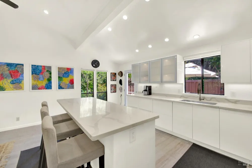 2144 Clay Street Napa, CA 94559