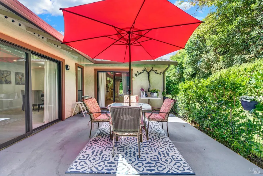 2144 Clay Street Napa, CA 94559