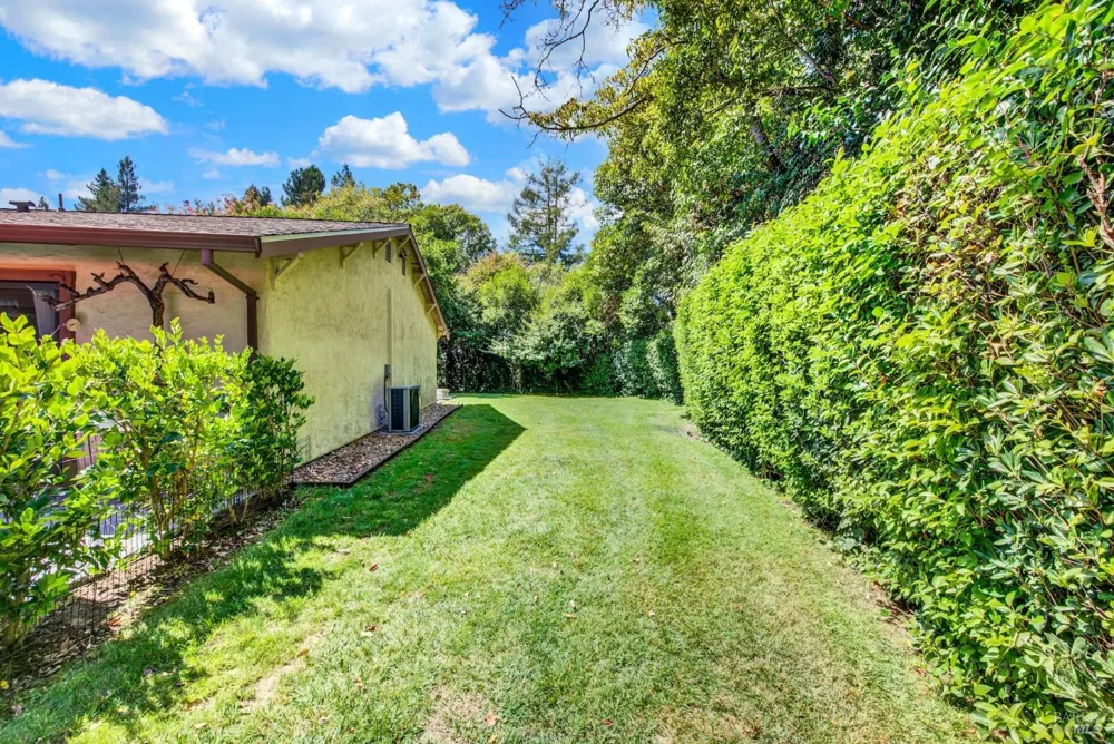 2144 Clay Street Napa, CA 94559
