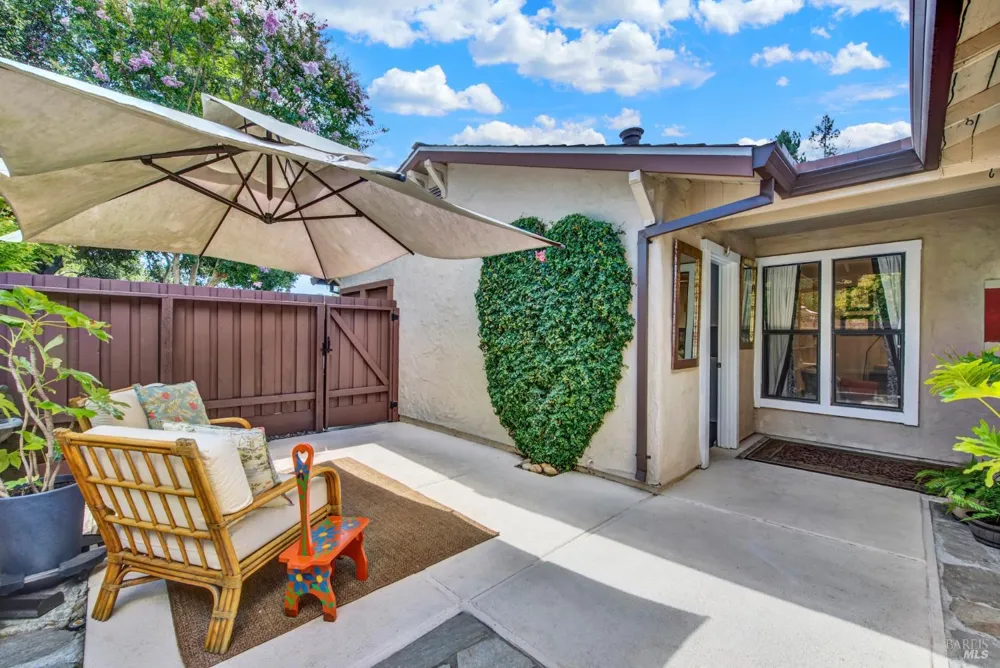 2144 Clay Street Napa, CA 94559
