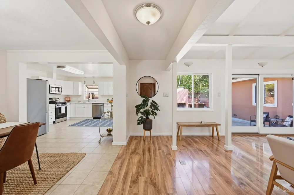 2139 Lone Oak Avenue Napa, CA 94558