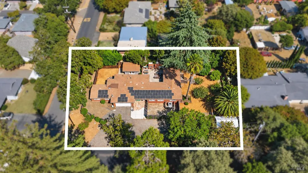 2139 Lone Oak Avenue Napa, CA 94558