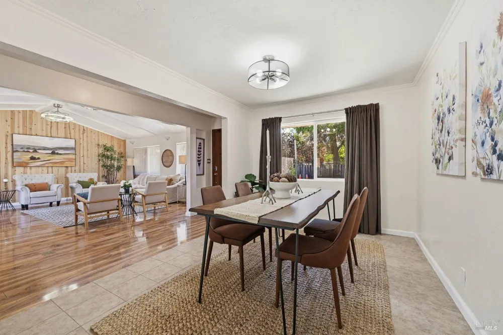 2139 Lone Oak Avenue Napa, CA 94558