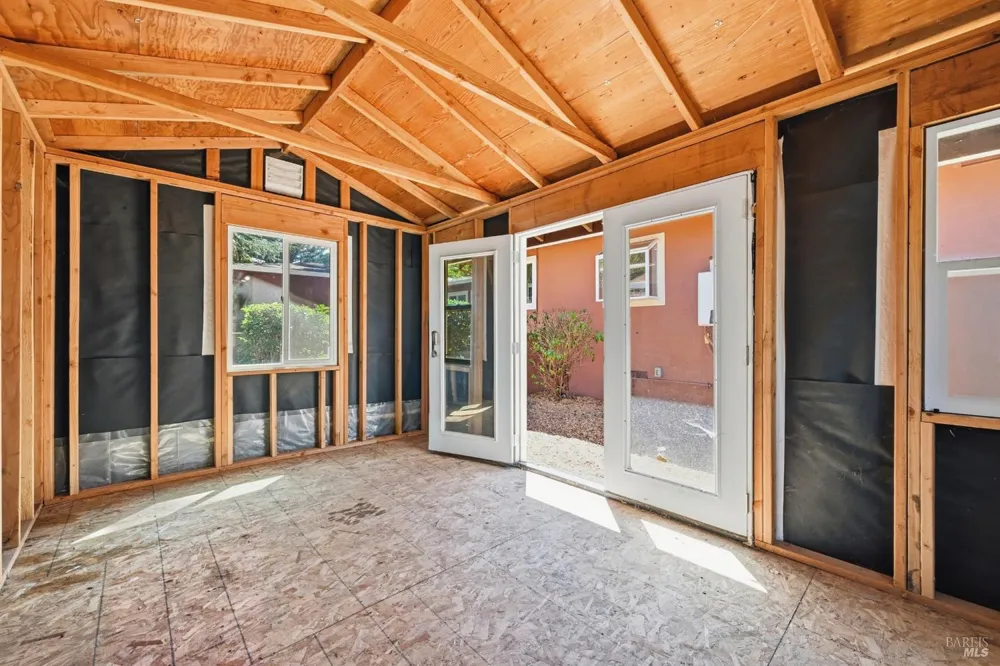 2139 Lone Oak Avenue Napa, CA 94558