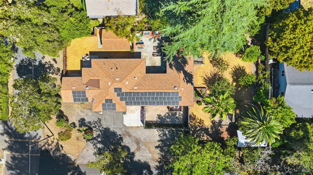 2139 Lone Oak Avenue Napa, CA 94558