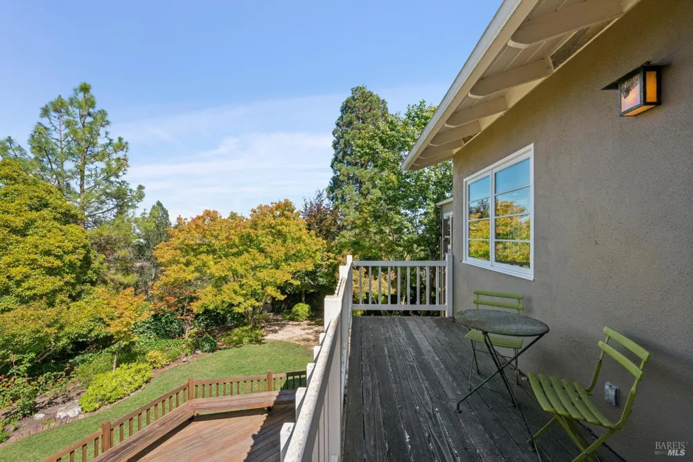 70 Corte Arriba Court Novato, CA 94949