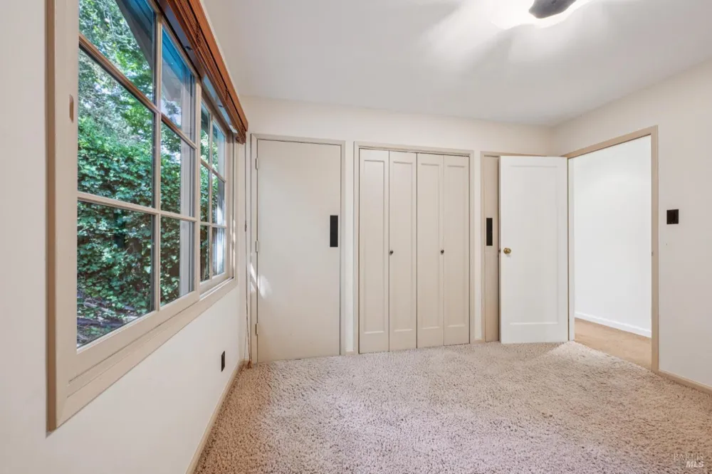 70 Corte Arriba Court Novato, CA 94949