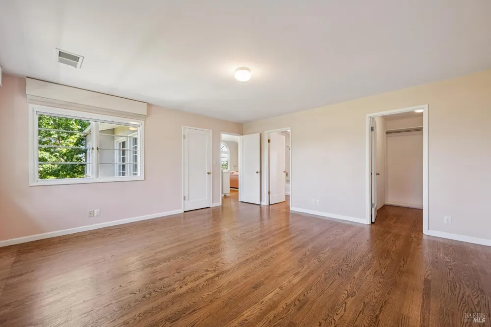 70 Corte Arriba Court Novato, CA 94949