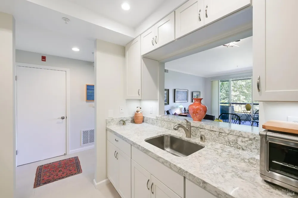 300 Deer Valley Road ##2P San Rafael, CA 94903