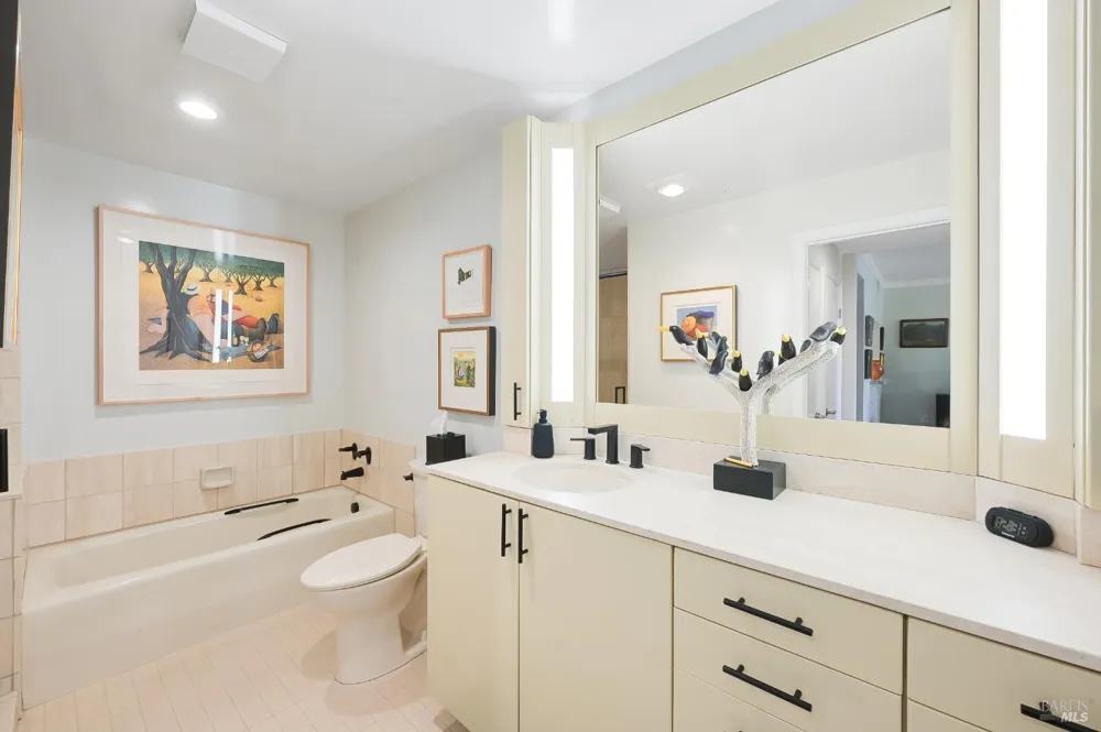 300 Deer Valley Road ##2P San Rafael, CA 94903