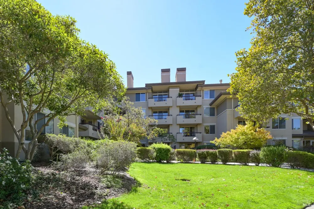300 Deer Valley Road ##2P San Rafael, CA 94903