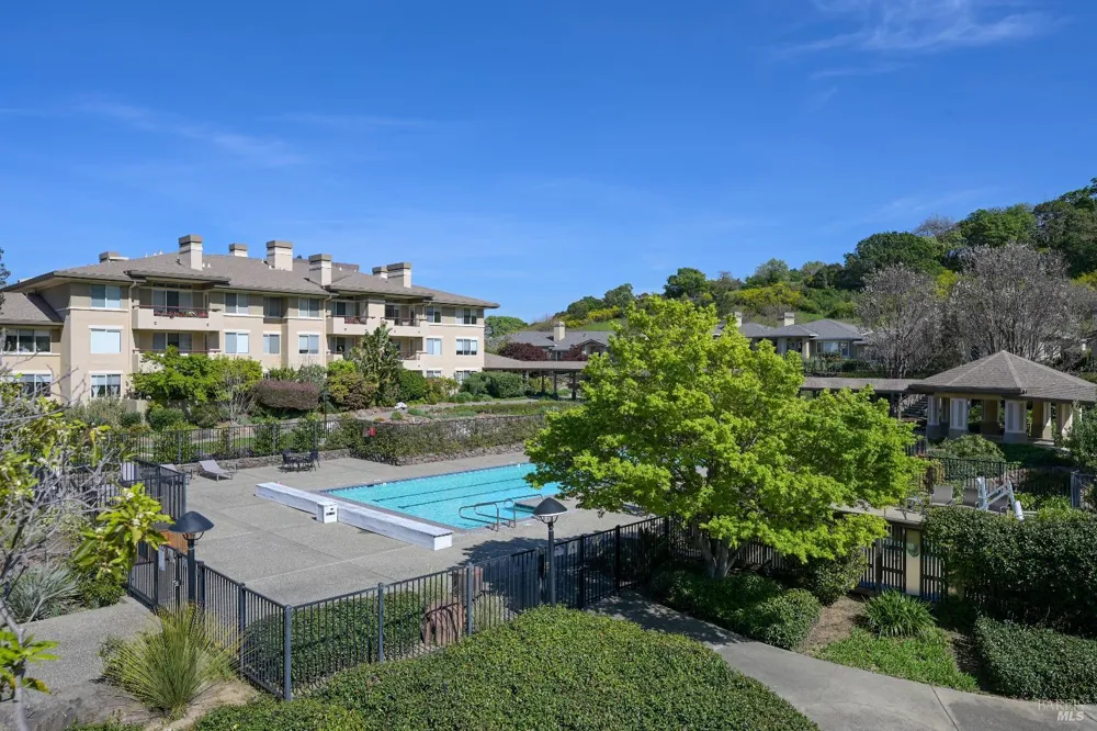 300 Deer Valley Road ##2P San Rafael, CA 94903