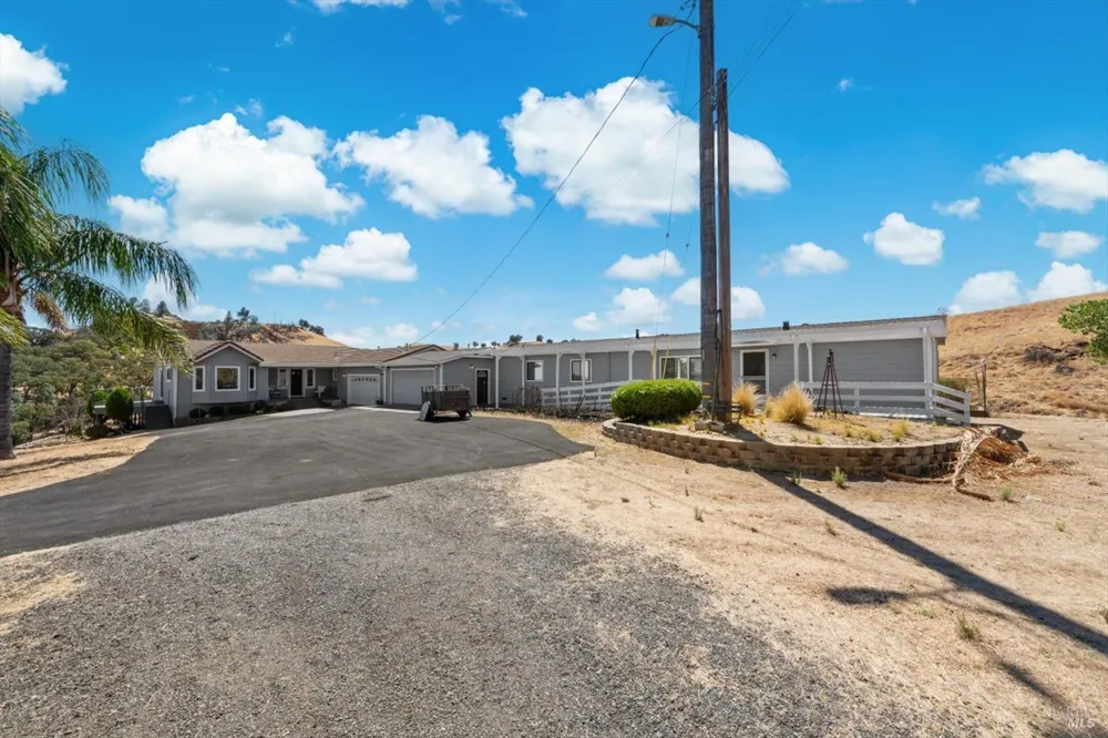 3854 Ciarlo Lane Vacaville, CA 95688