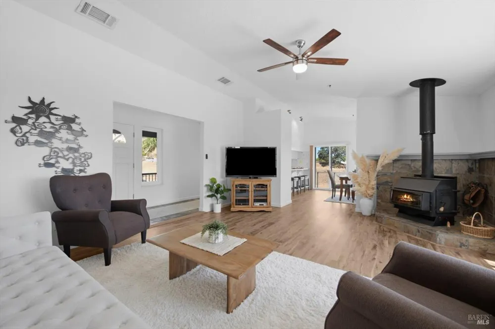 3854 Ciarlo Lane Vacaville, CA 95688