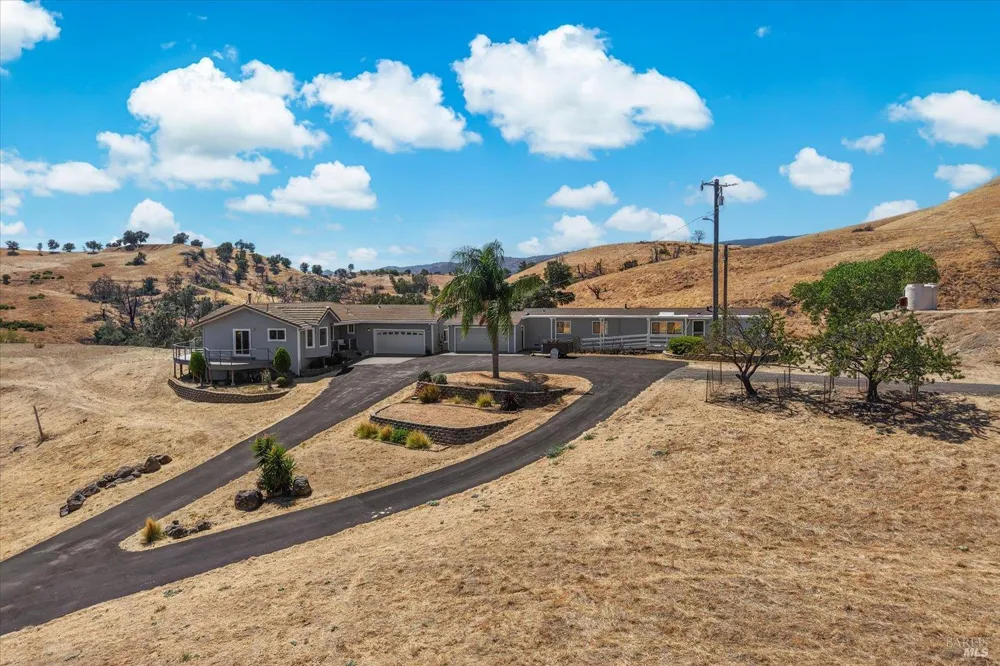 3854 Ciarlo Lane Vacaville, CA 95688