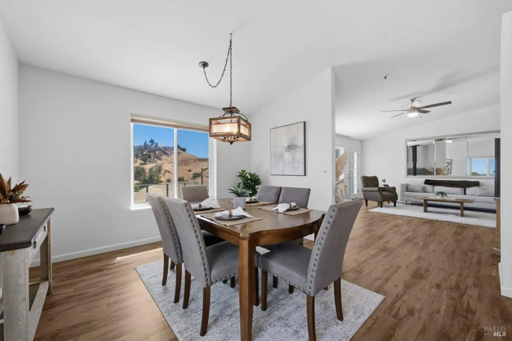 3854 Ciarlo Lane Vacaville, CA 95688