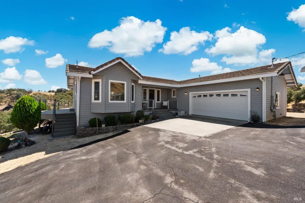 3854 Ciarlo Lane Vacaville, CA 95688