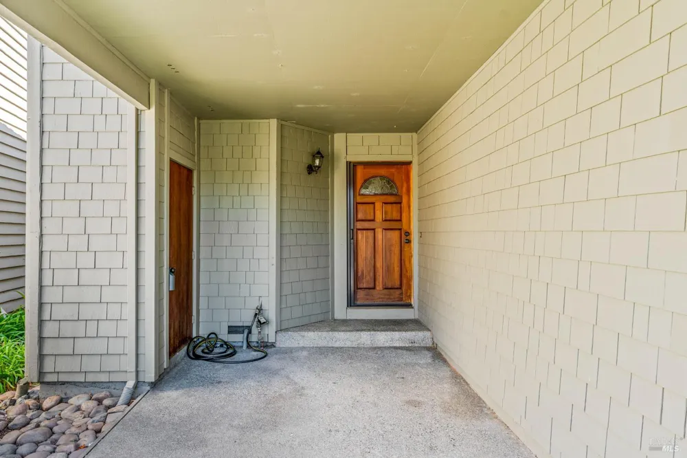 1903 Hopper Way Yountville, CA 94599
