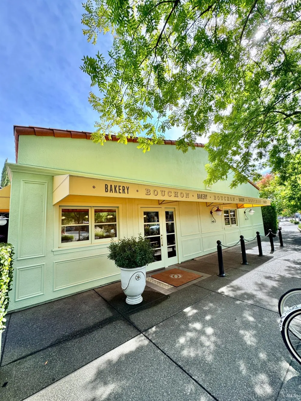 1903 Hopper Way Yountville, CA 94599