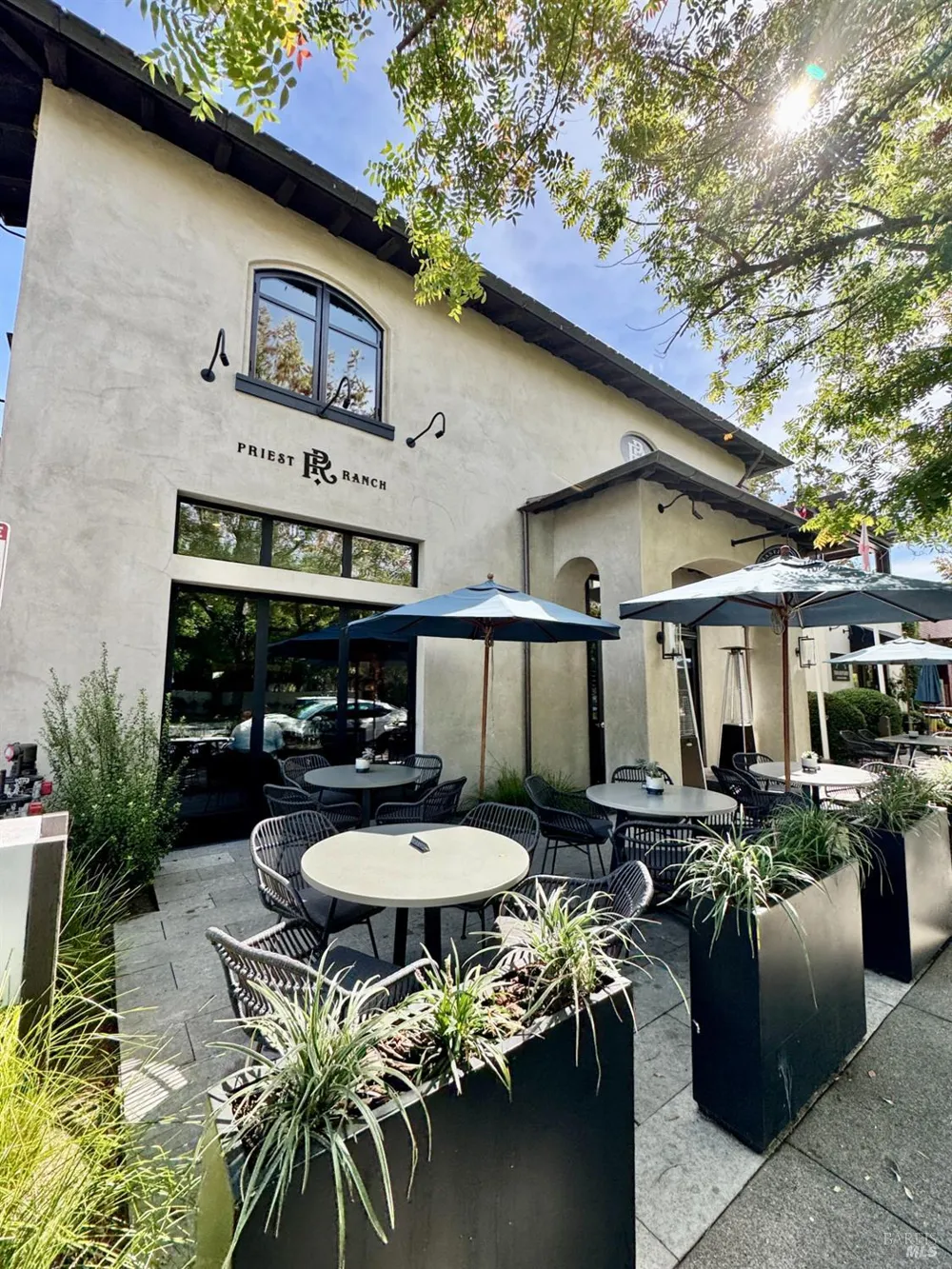 1903 Hopper Way Yountville, CA 94599