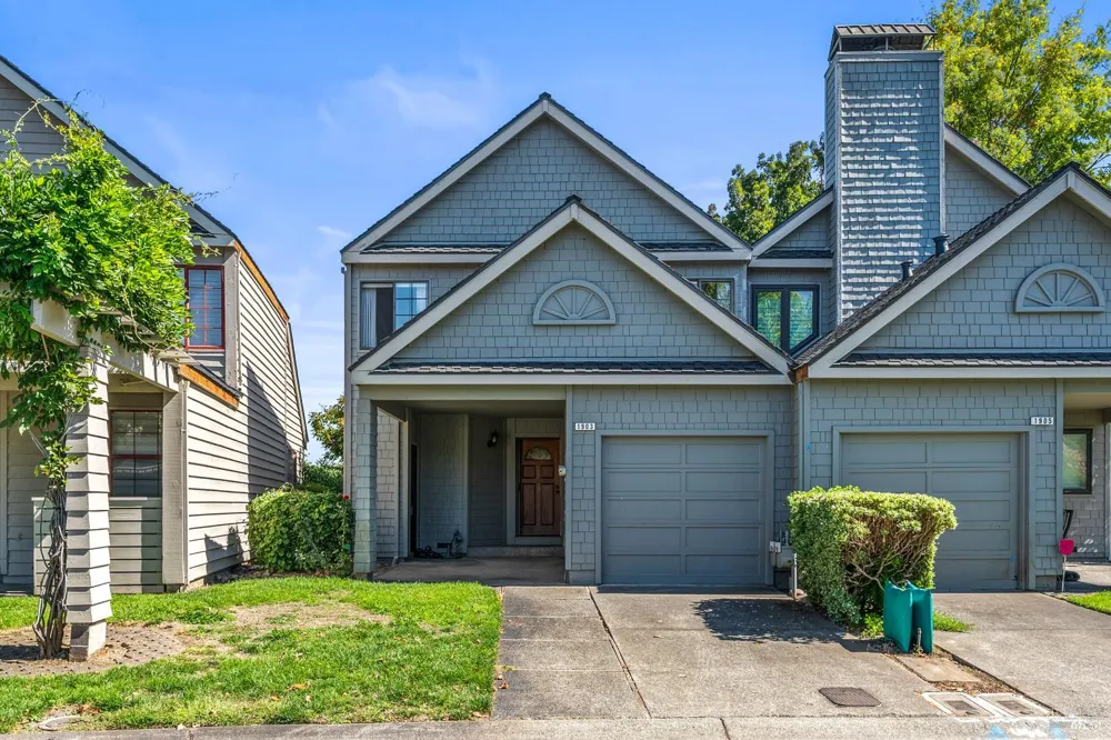1903 Hopper Way Yountville, CA 94599