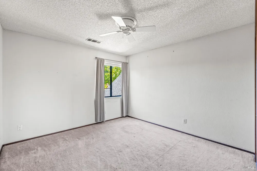 1903 Hopper Way Yountville, CA 94599